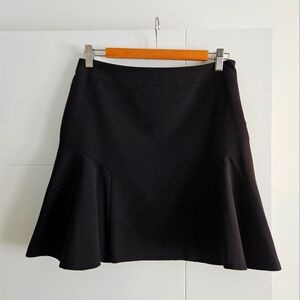 Amanda + Chelsea 6 M Elegant Black Flared Mini Lined Skirt